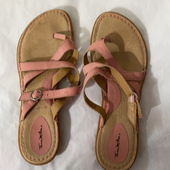 Pink Leather Sandals - Picture 5 of 5